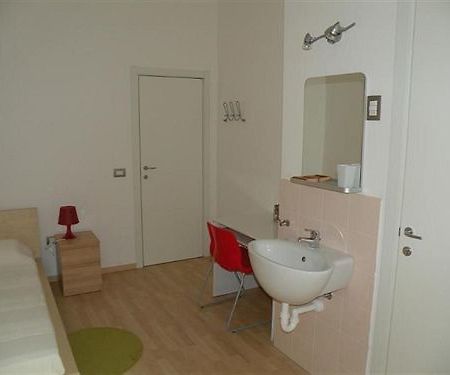 Le Tre Torri Hotel Milaan Buitenkant foto